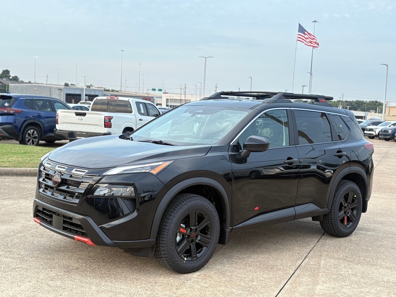 2026 Nissan Rogue SV photo 2