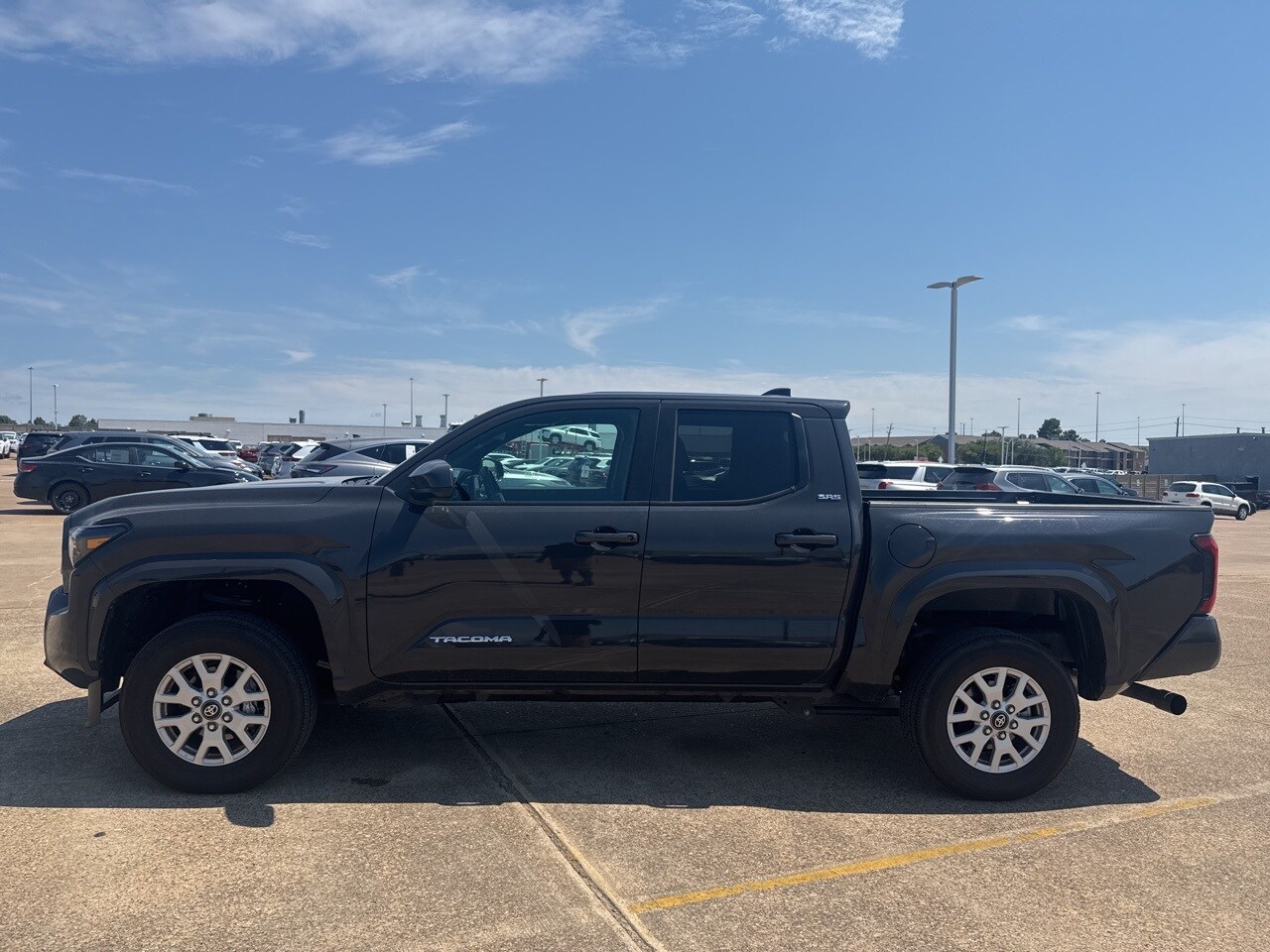 2025 Toyota Tacoma Limited photo 3