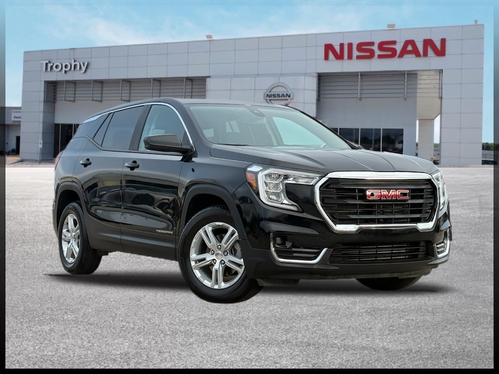 Used 2024 GMC Terrain SLE SUV