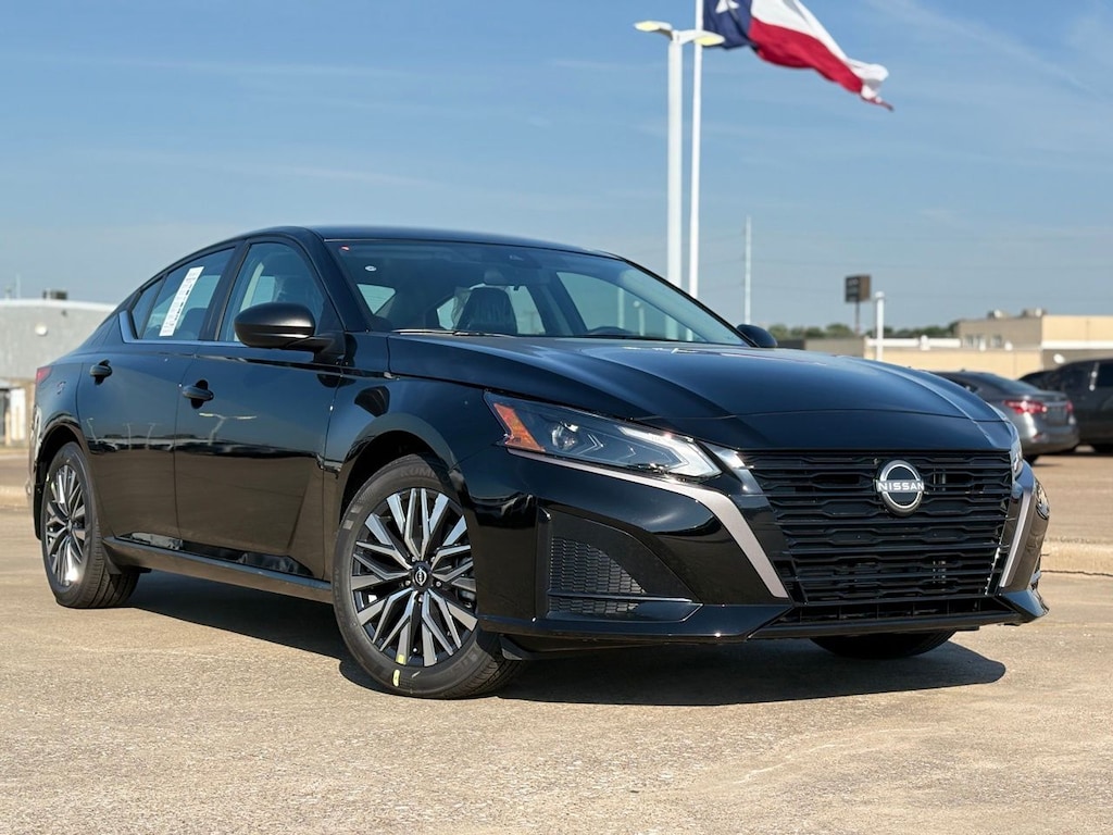New 2026 Nissan Altima SV Sedan