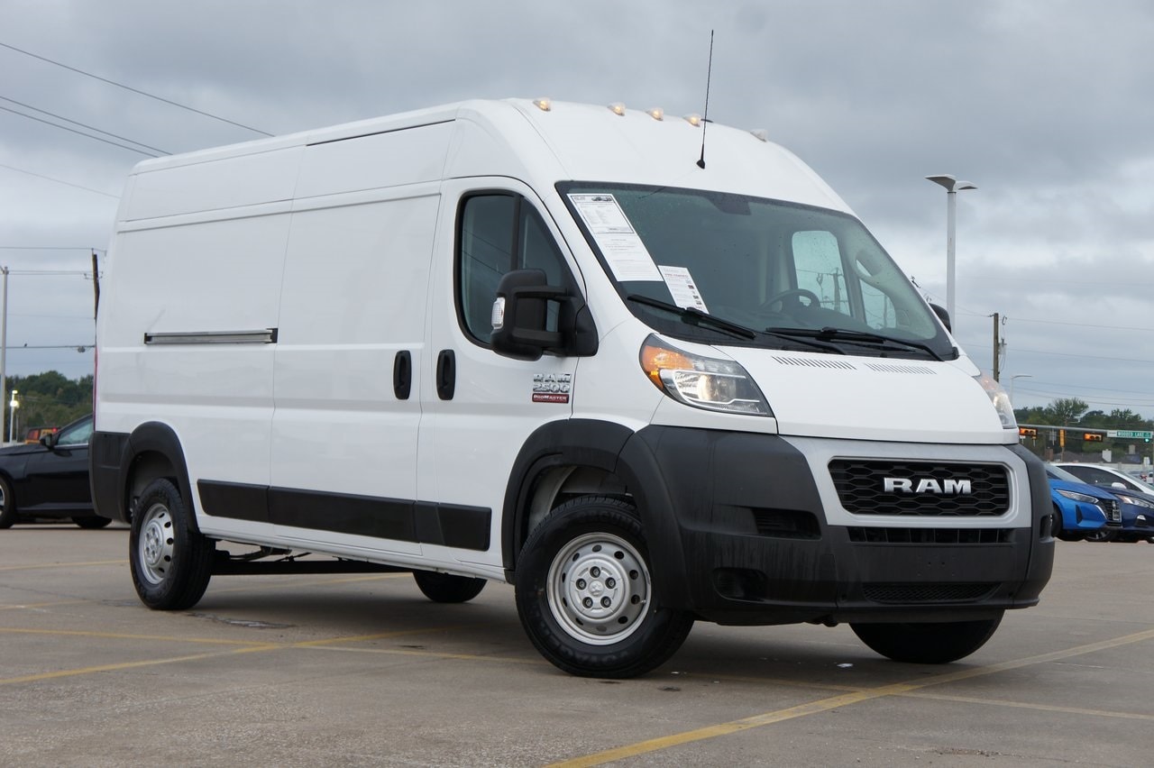 Used 2021 RAM ProMaster Cargo Van Base with VIN 3C6LRVDG3ME532094 for sale in Mesquite, TX