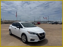 2022 Nissan Versa