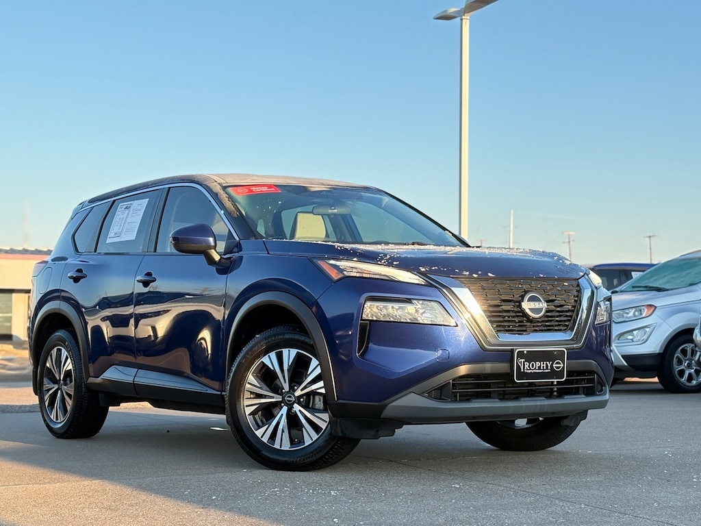 Used 2022 Nissan