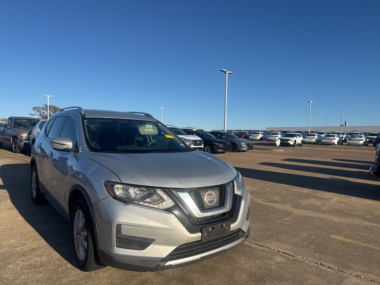 2017 Nissan Rogue SV