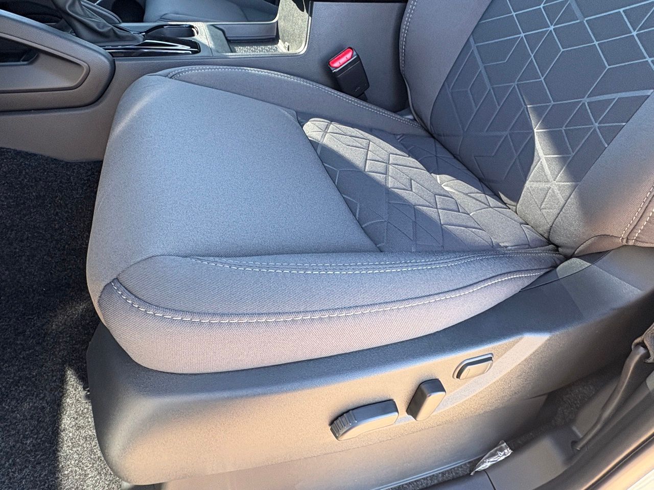 2026 Nissan Frontier SV - Photo 19