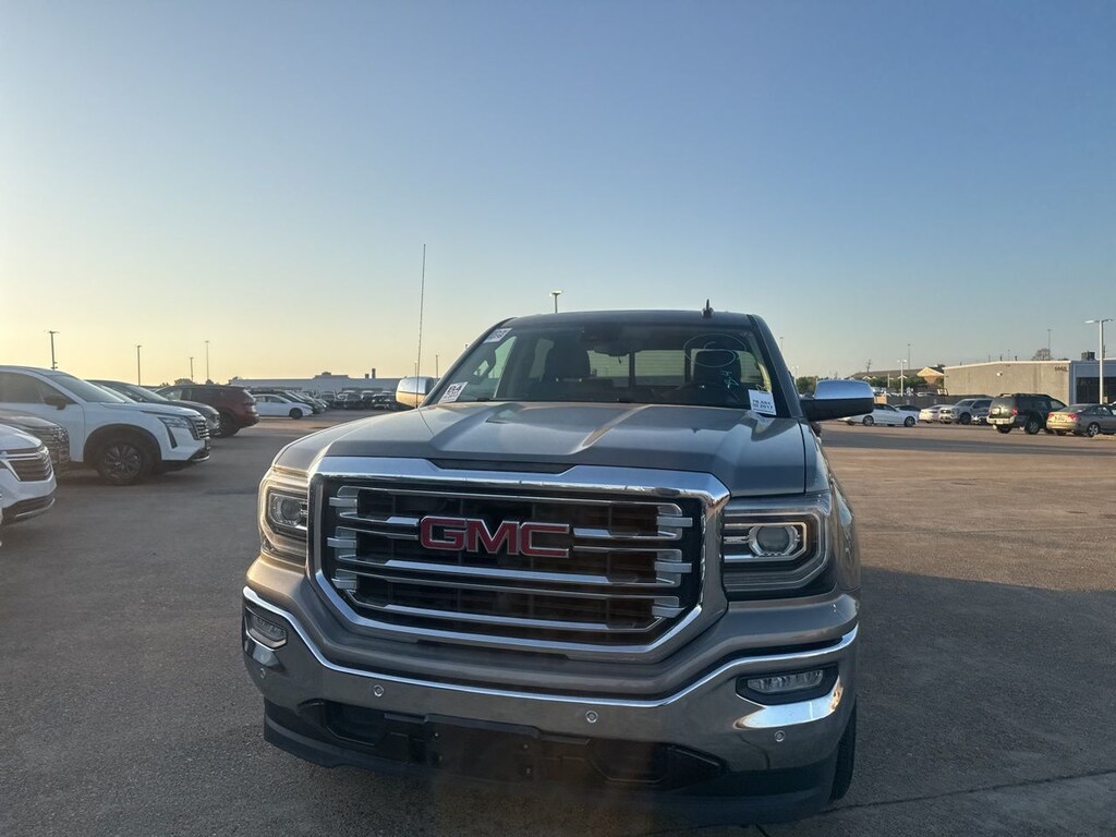 Used 2017 GMC