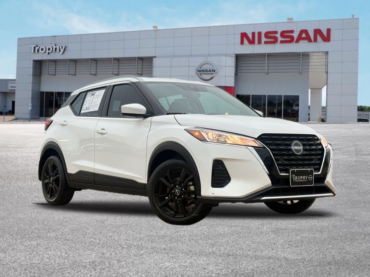 2023 Nissan Kicks SV