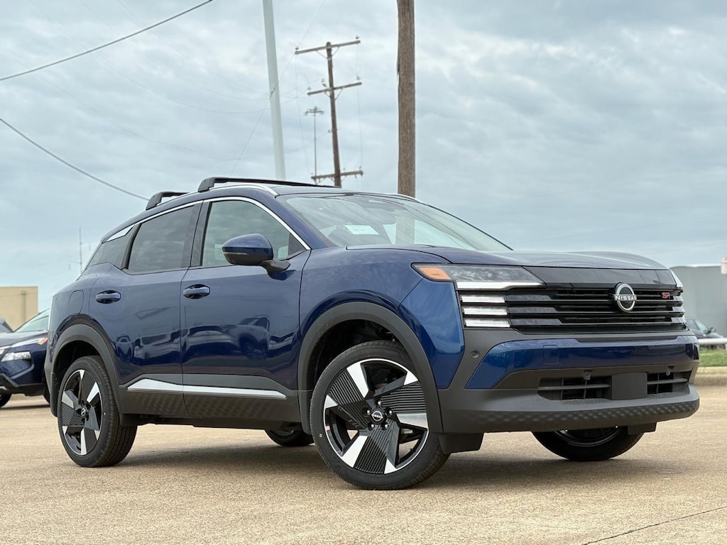 New 2026 Nissan Kicks SR SUV