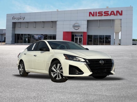 2025 Nissan Altima S Sedan