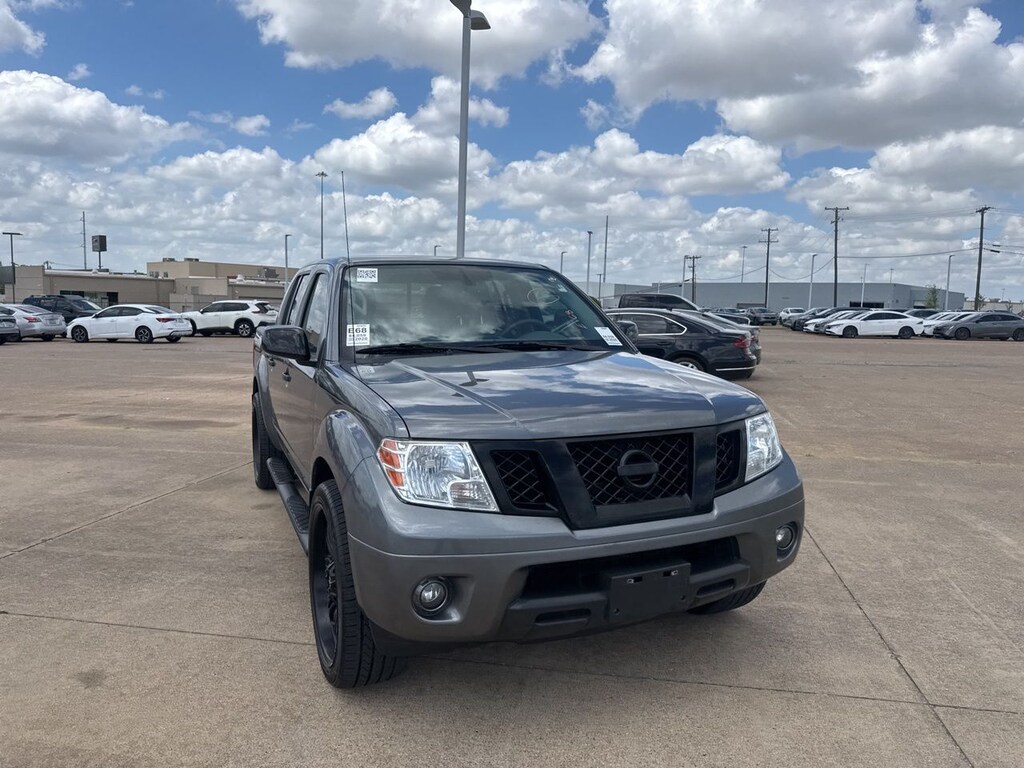 Used 2020 Nissan