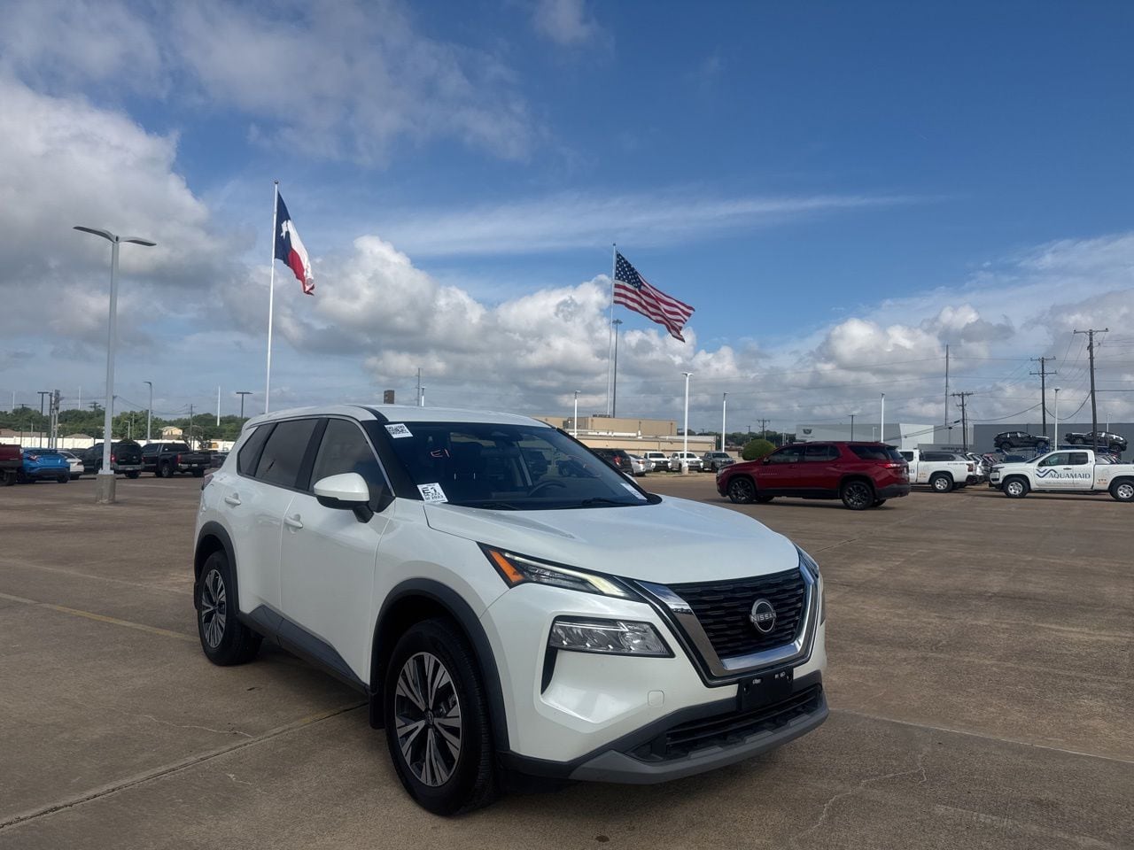 2023 Nissan Rogue SV FWD's photo