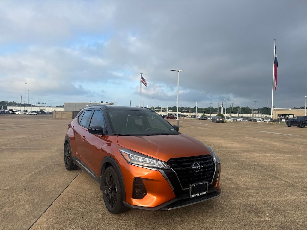 Certified 2023 Nissan