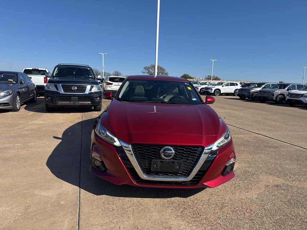 Certified 2020 Nissan Altima 2.5 Platinum Sedan