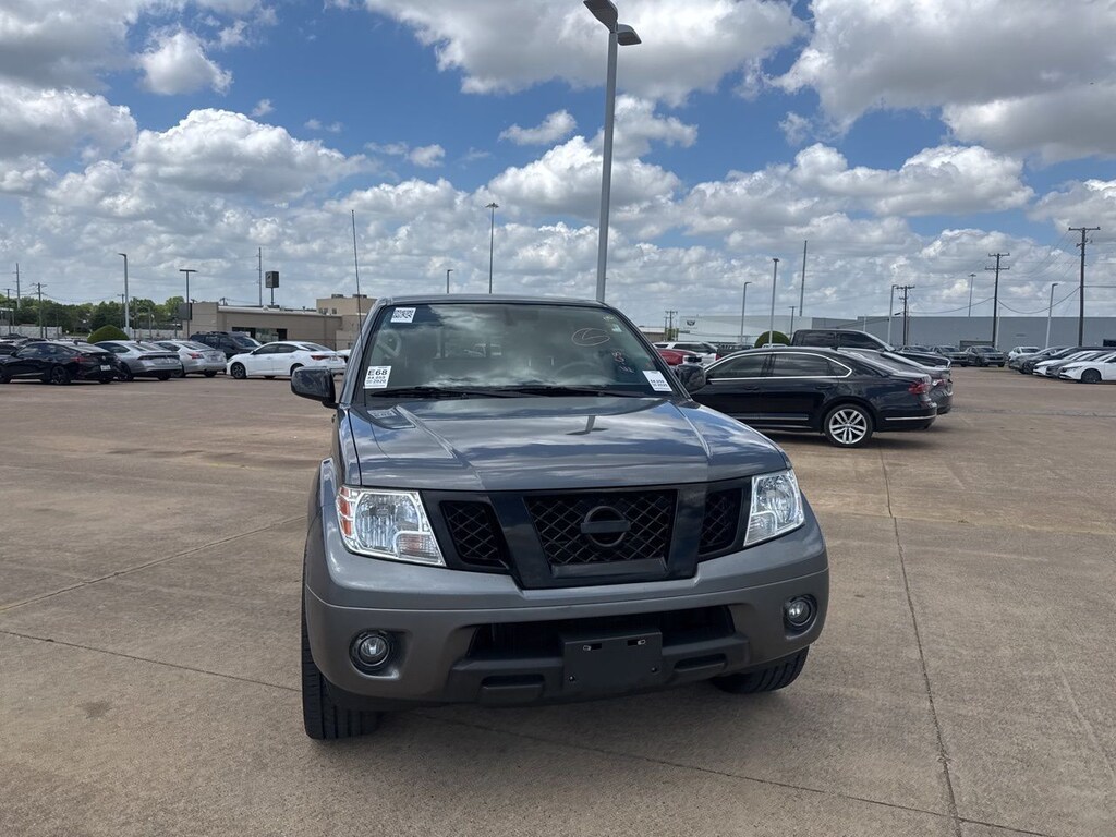 Used 2020 Nissan
