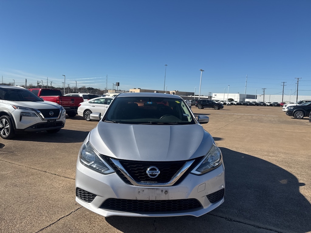 Used 2016 Nissan Sentra SV Sedan