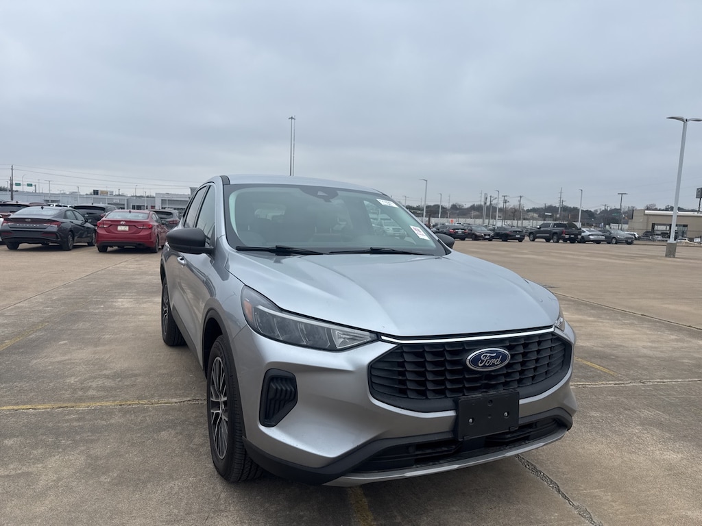 Used 2023 Ford Escape Hybrid Active SUV