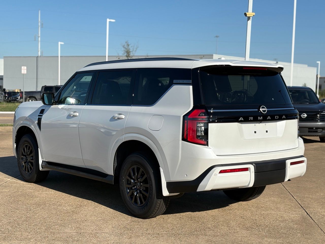 2026 Nissan Armada SV - Photo 8