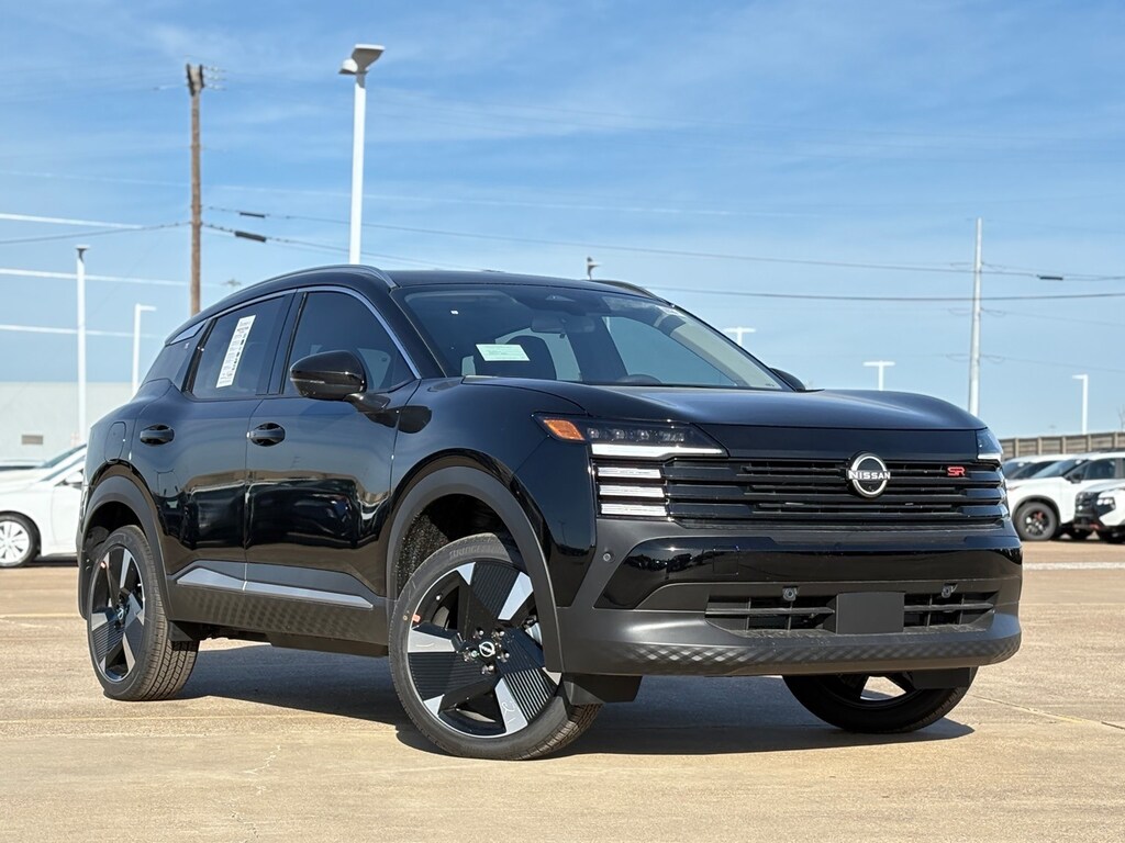 New 2026 Nissan Kicks SR SUV