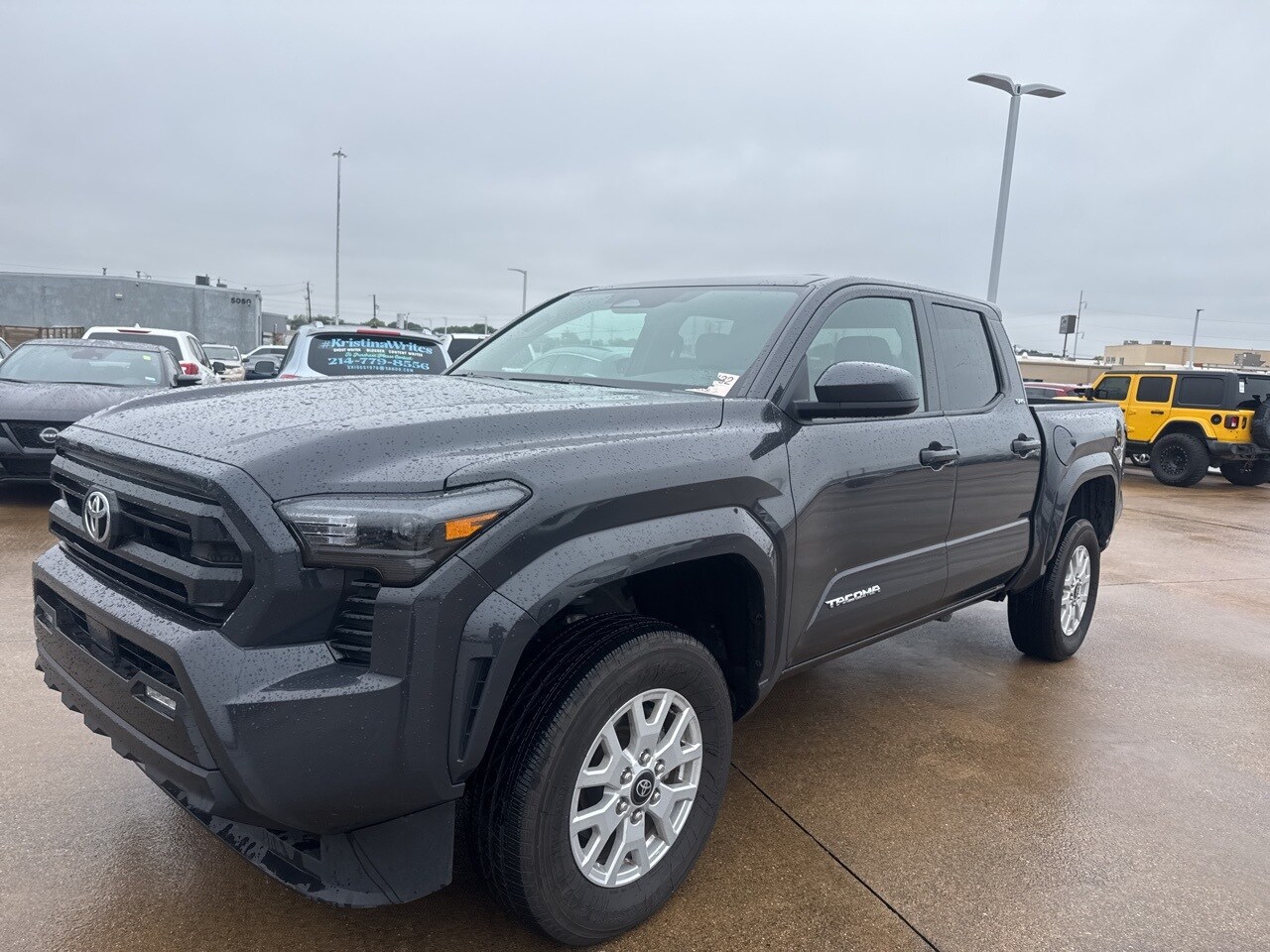 2025 Toyota Tacoma SR5 photo 2