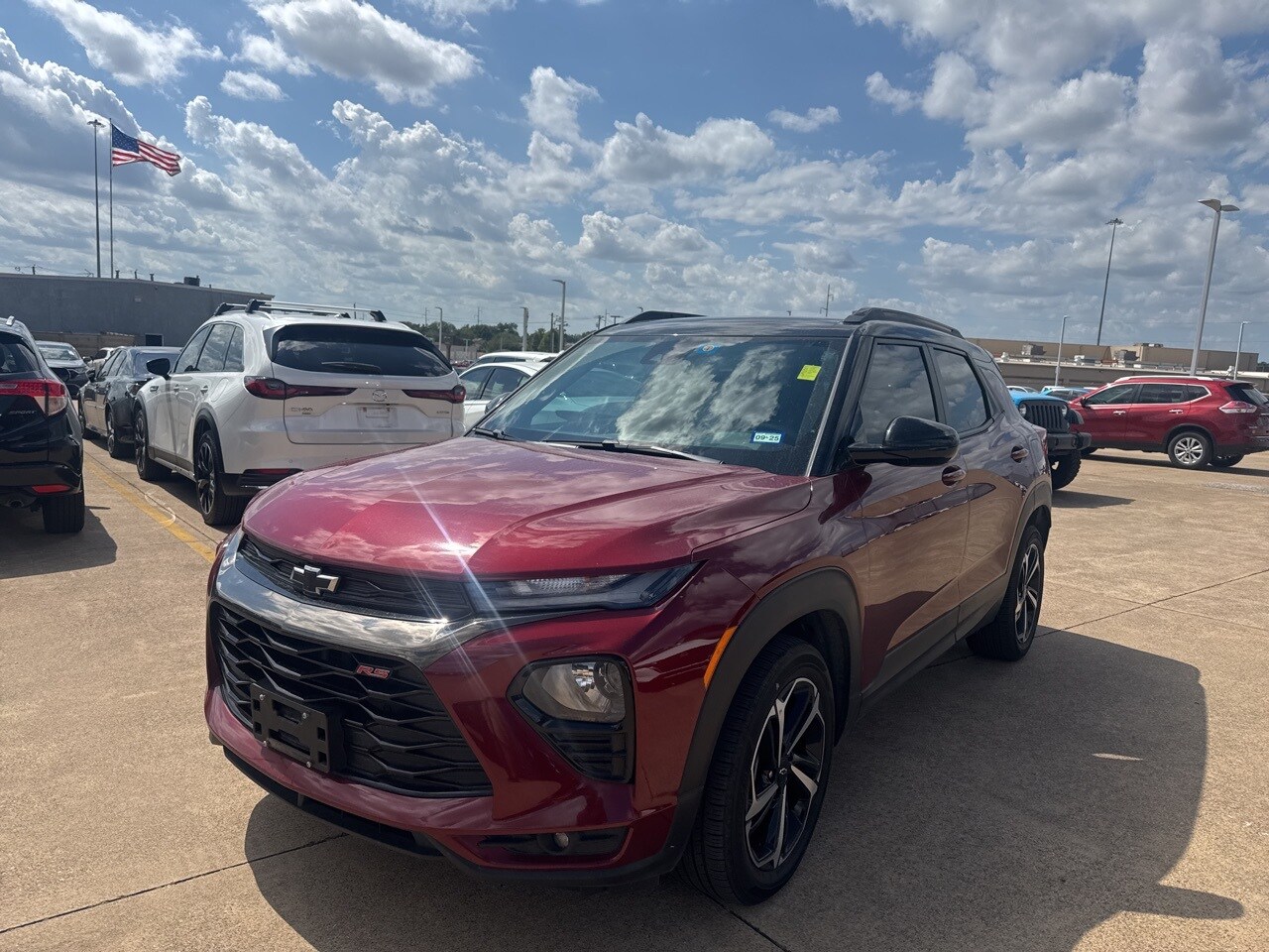 2023 Chevrolet Trailblazer RS photo 2