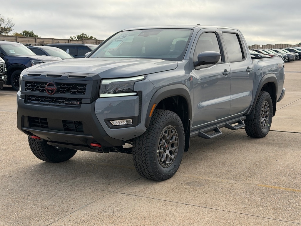 New 2026 Nissan Frontier PRO-4X w/R Package Truck Crew Cab