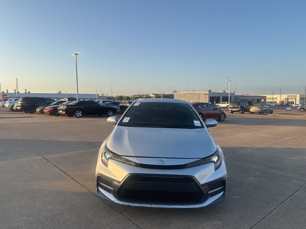 Used 2021 Toyota Corolla SE Sedan