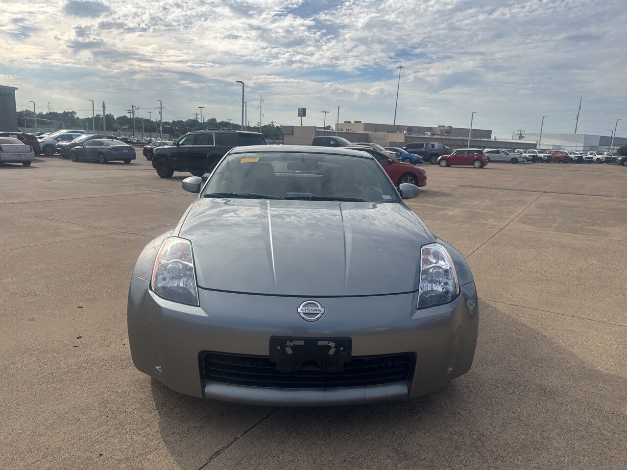 2005 Nissan 350Z Track photo 2