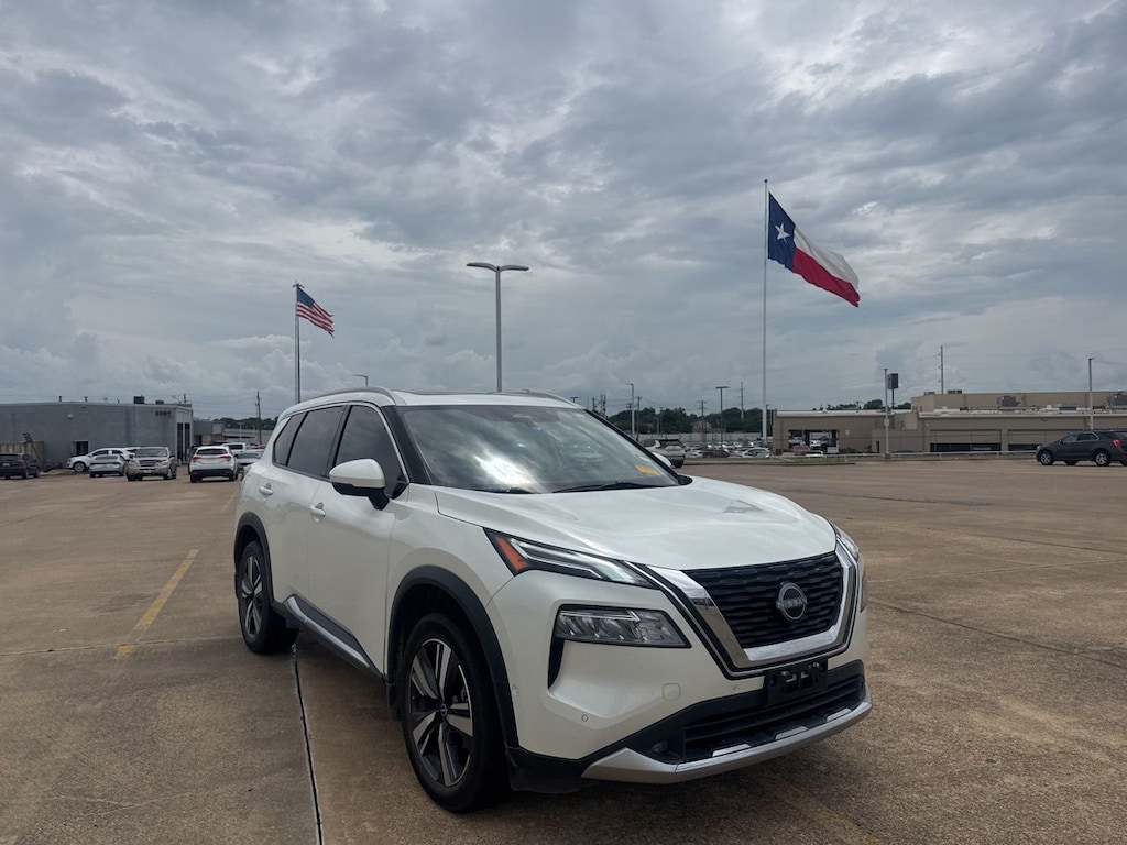 Certified 2022 Nissan Rogue Platinum SUV