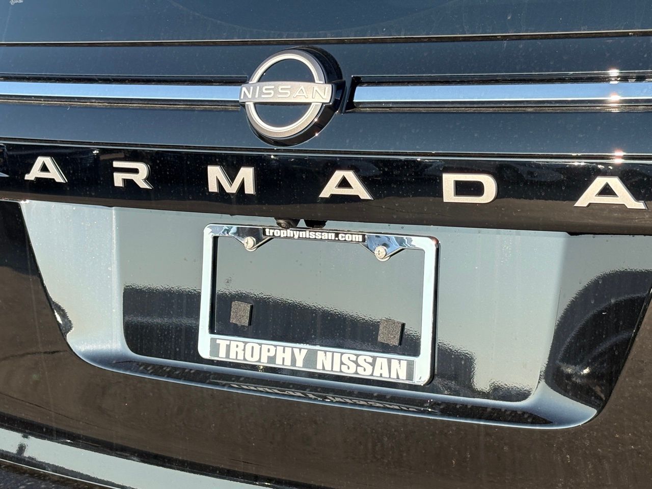 2026 Nissan Armada SV - Photo 8