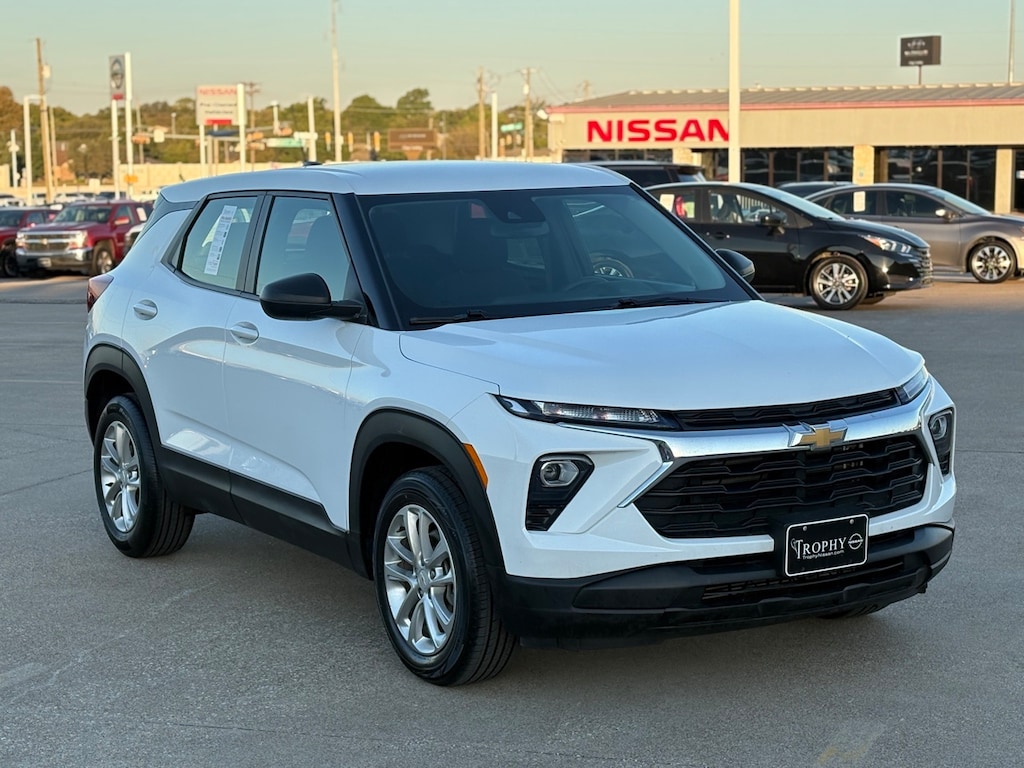 Used 2024 Chevrolet Trailblazer LS SUV