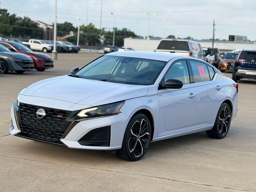 Certified 2025 Nissan