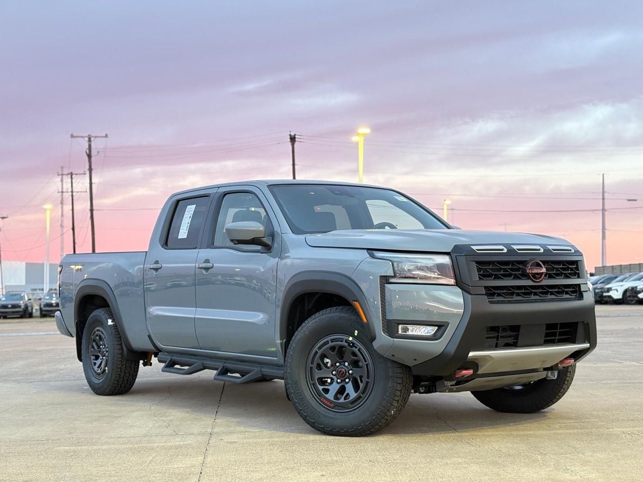 View vehicle photo 2