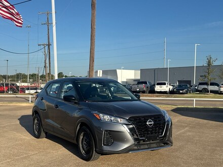 2024 Nissan Kicks S SUV