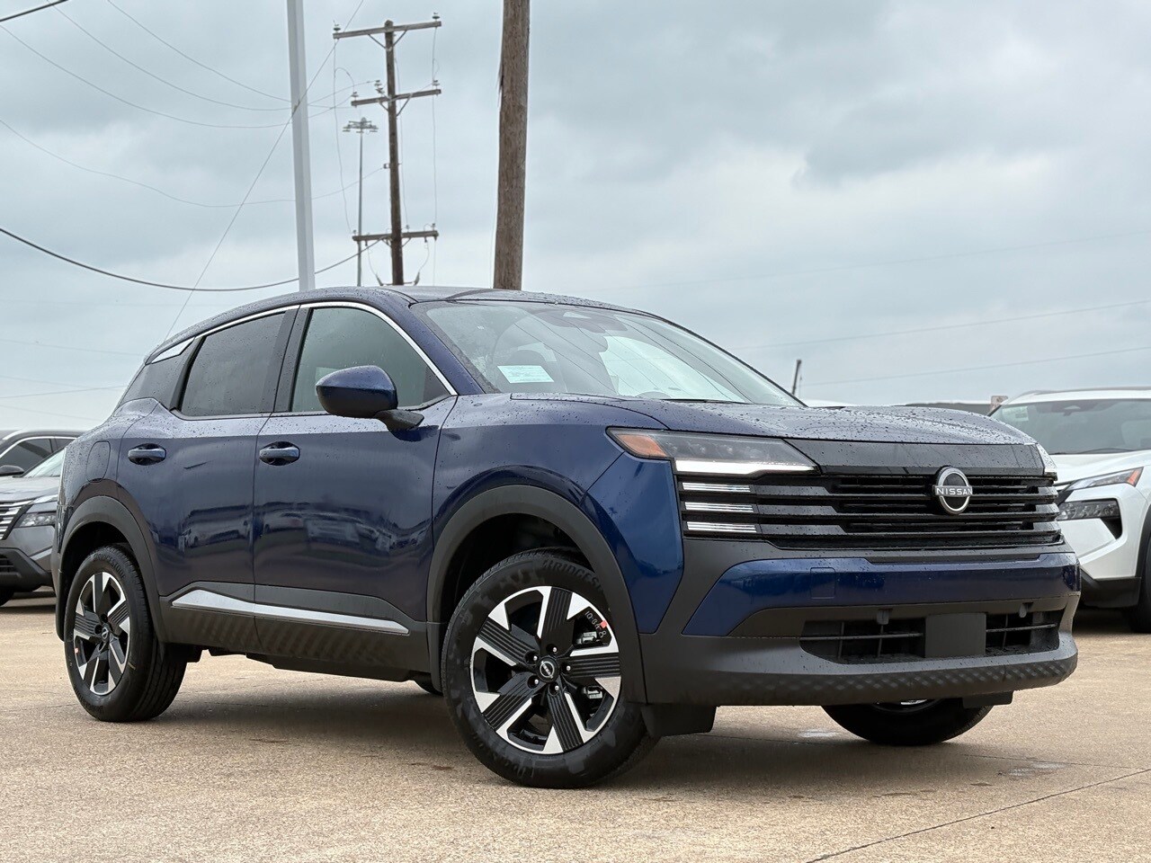 2025 Nissan Kicks SV photo 2