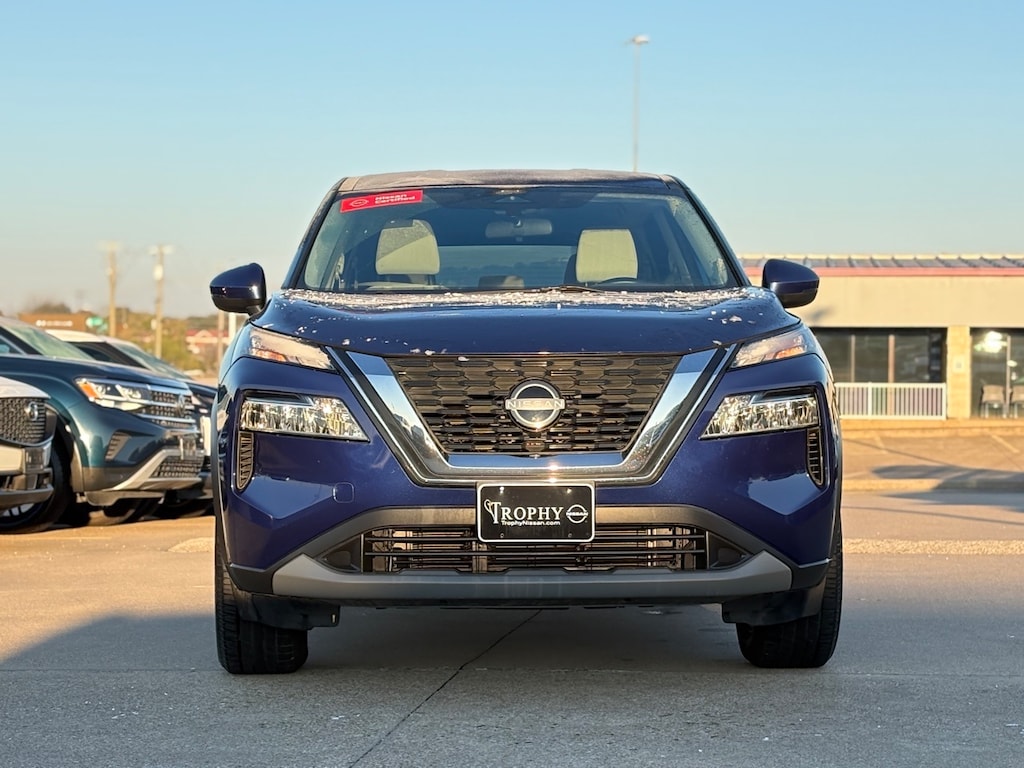 Used 2022 Nissan