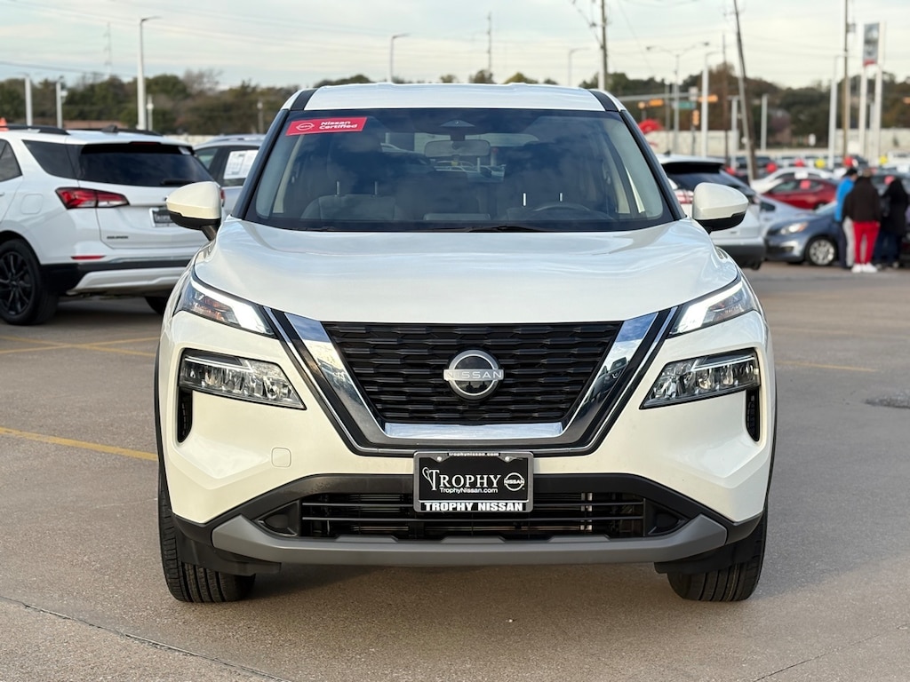 Certified 2023 Nissan
