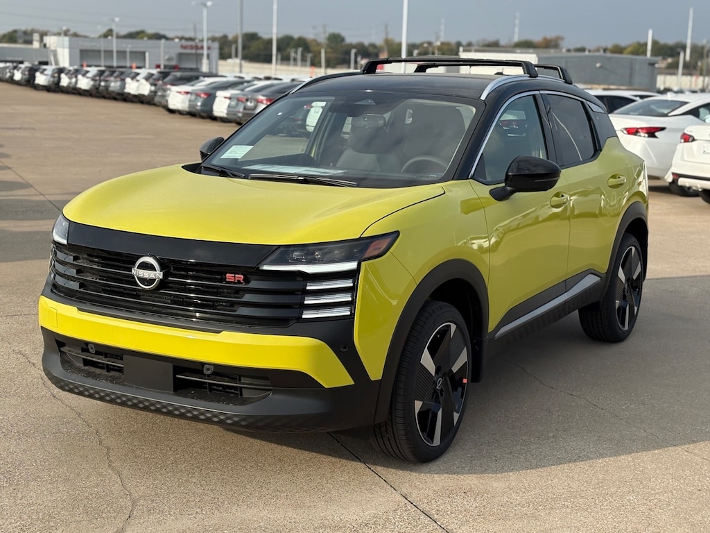 New 2026 Nissan Kicks SR SUV