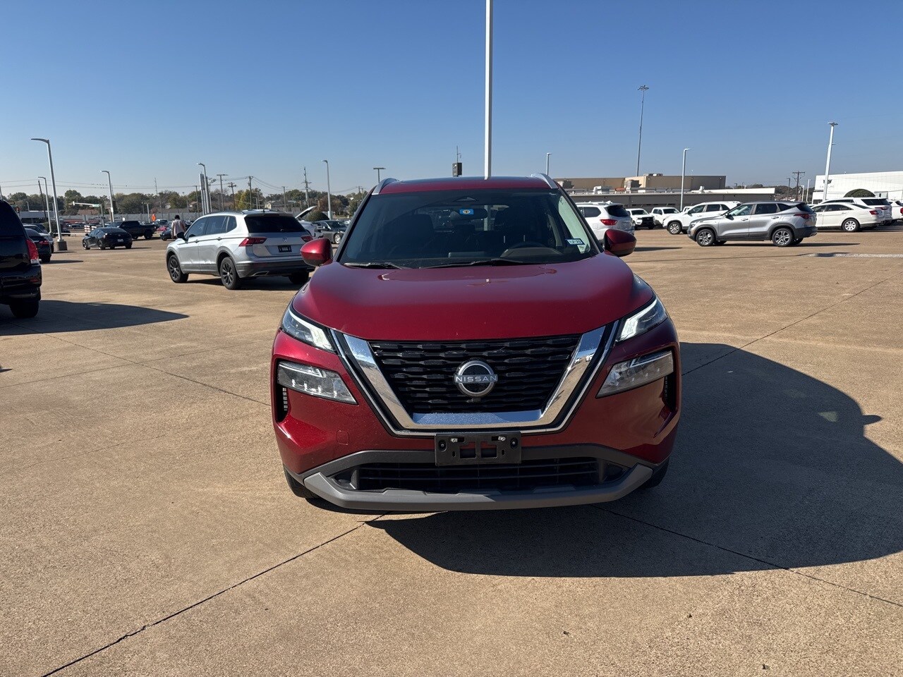 2023 Nissan Rogue SV photo 2