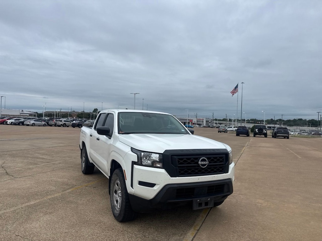 Used 2022 Nissan