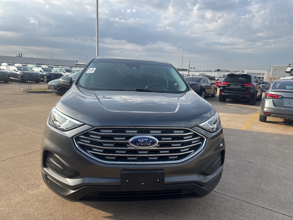 Used 2020 Ford Edge SE SUV