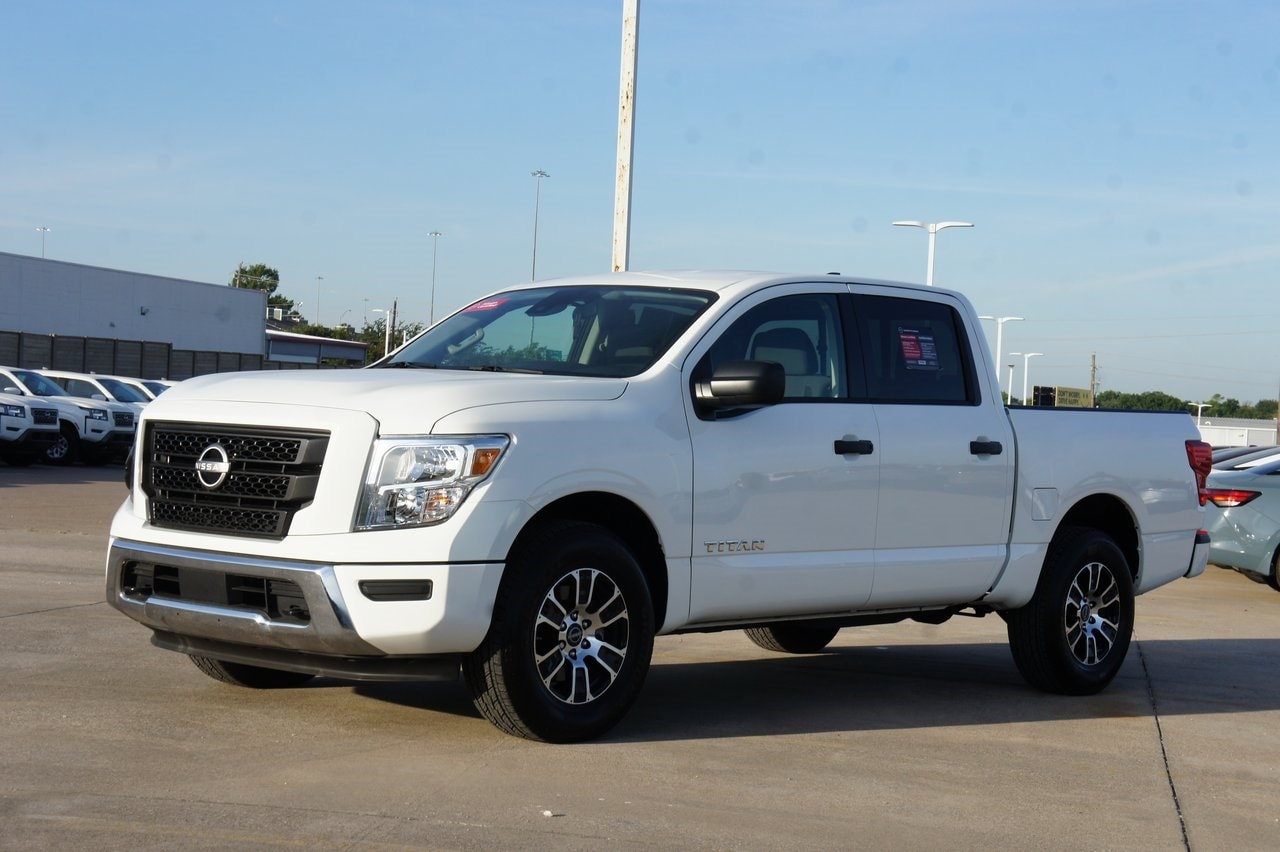 Certified 2023 Nissan Titan SV with VIN 1N6AA1EC5PN112037 for sale in Mesquite, TX