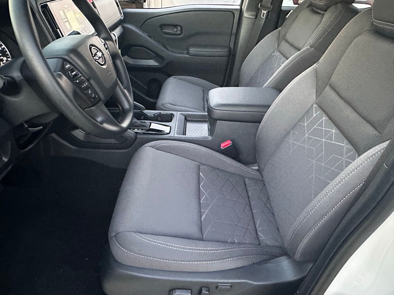 2026 Nissan Frontier SV - Photo 11