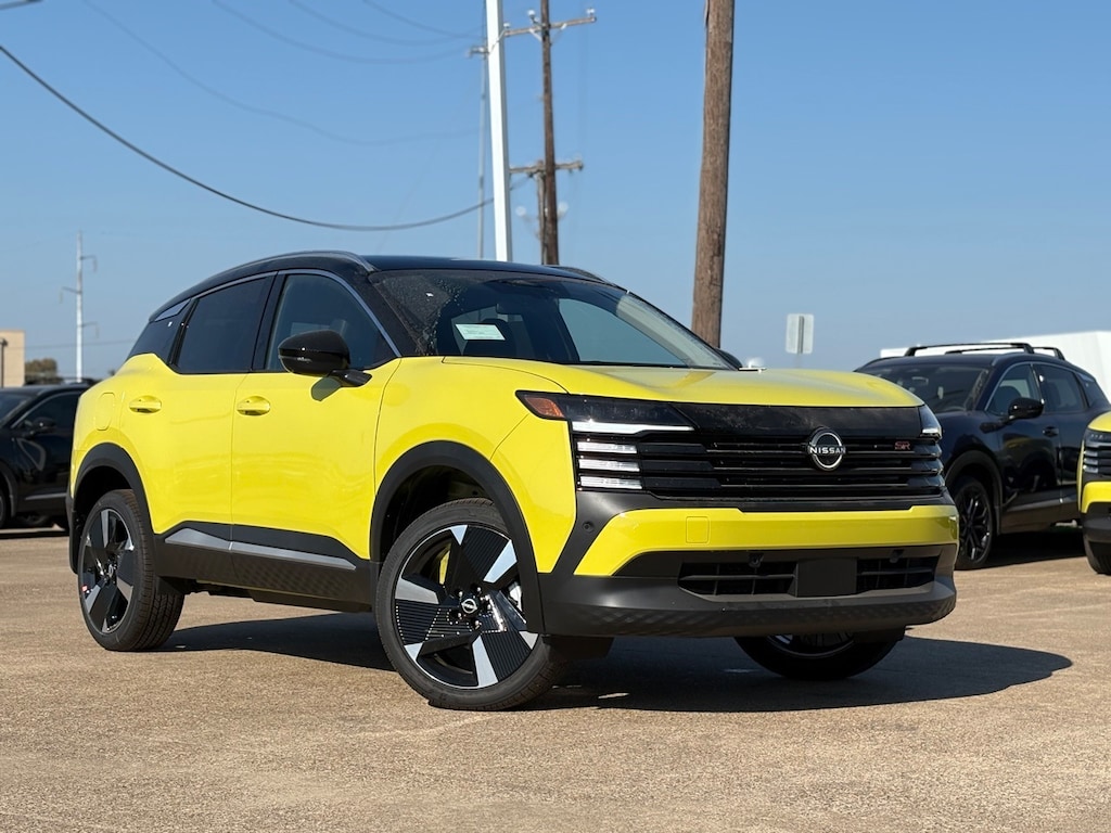 New 2026 Nissan Kicks SR SUV