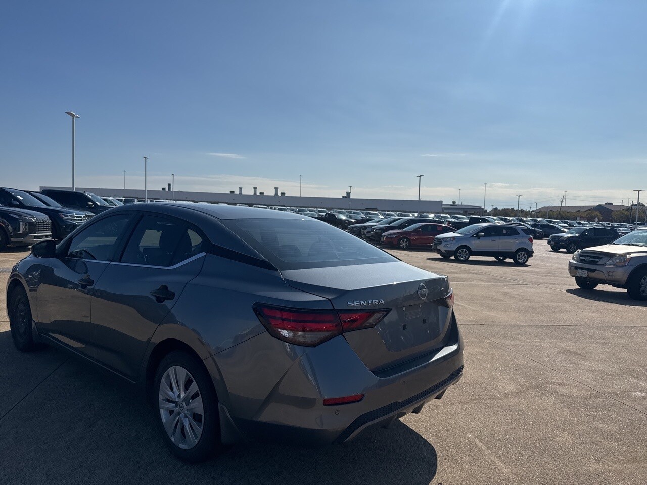 2024 Nissan Sentra S photo 3