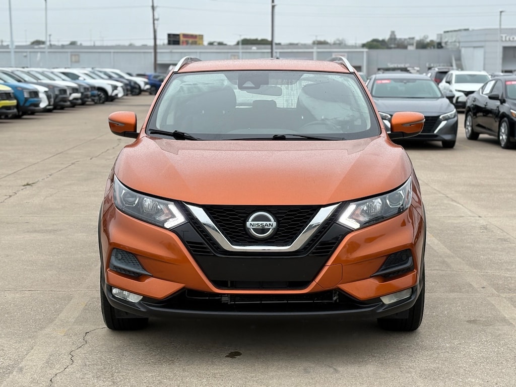 Used 2021 Nissan