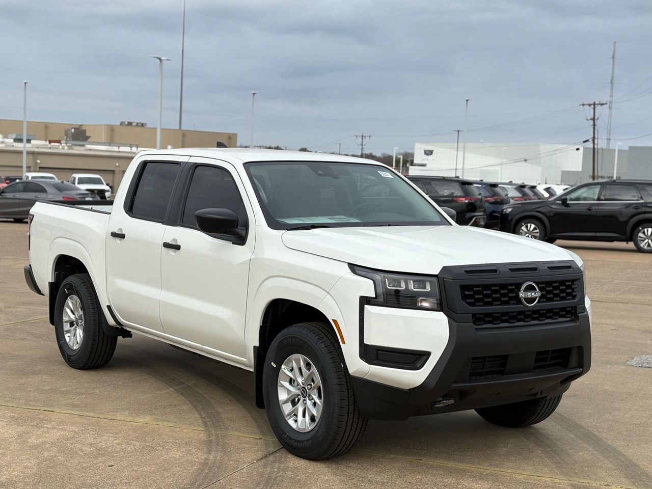 View vehicle photo 6