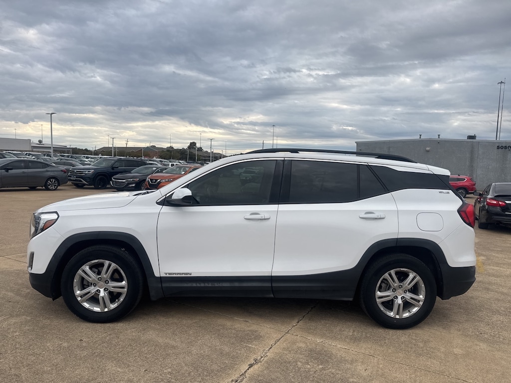 Used 2020 GMC Terrain SLE SUV