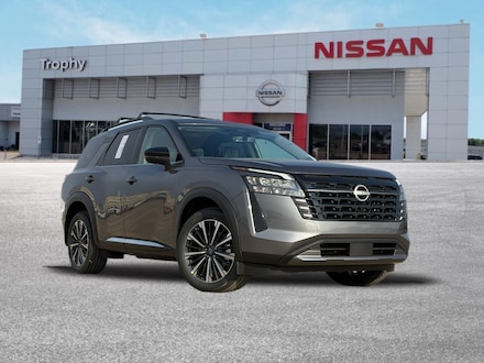2026 Nissan Pathfinder Platinum SUV
