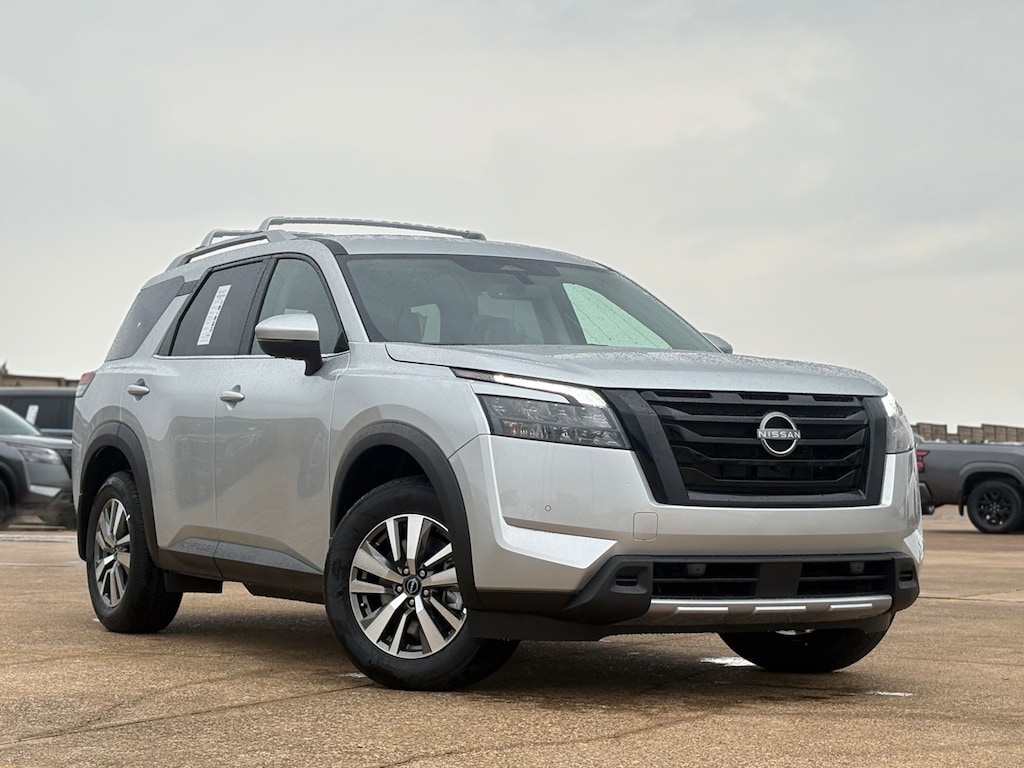 New 2025 Nissan Pathfinder SL SUV