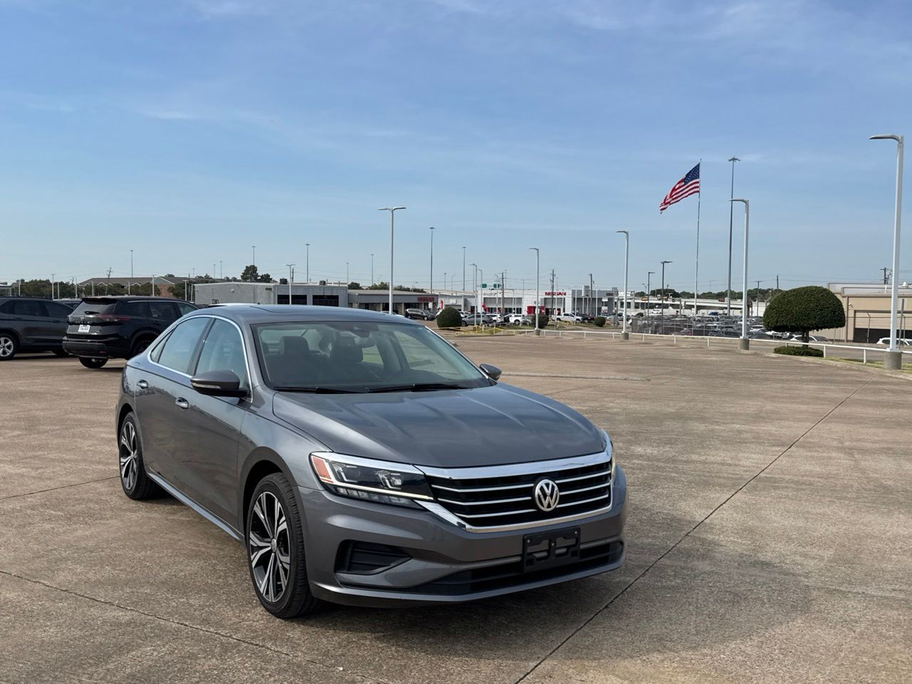 1VWSA7A33NC000925